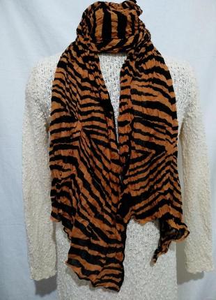 Шарф, жатка, марлевка. (7580)