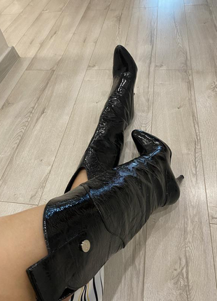 Dolce &gabana высокие лаковые сапоги