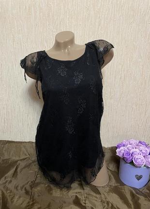 Футболка з мереживом