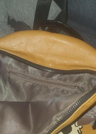 Яскравий рюкзак в стилі dolce gabbana з собакою3 фото