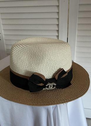 Шляпа пляжная плетеная шанел chanel бежевая белая федора4 фото