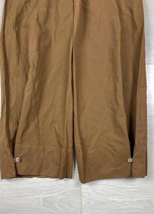 Sarah pacini брюки классические прямые клеш палаццо с пуговицами защипами коричневые хлопковые базовые брендовые4 фото