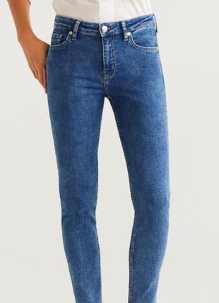 Джинсы скинни mango