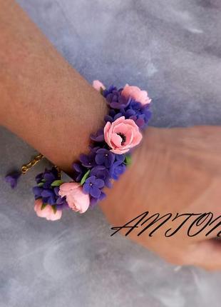 Браслет сиреневые цветы и розовые анемоны, браслет миниатюрные цветы ручной работы