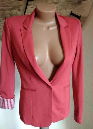 Пиджак жакет
