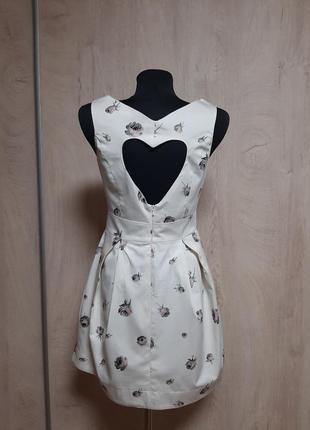 Платье с сердечком на спине /айворе2 фото