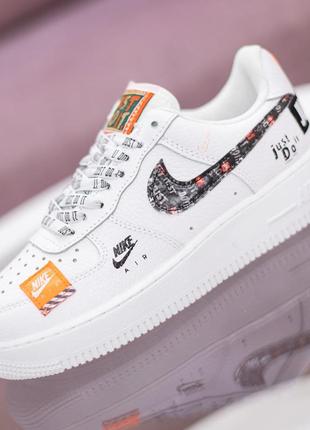 Шкіряні, круті, білі кросівки nike air force white just do it2 фото