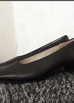 Мягусенькие и очень комфортные туфельки из натуральной кожи, 42 theresia m,6 фото