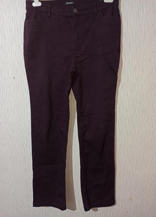 Джинси прямого крою дуже стрейчеві