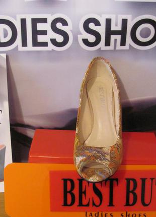 Розпродаж - шкіряні туфлі з відкритим носком (польща)2 фото