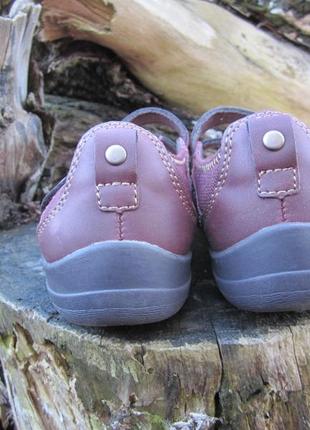 Женские туфли кожаные летние clarks в идеале - 24,5 см5 фото