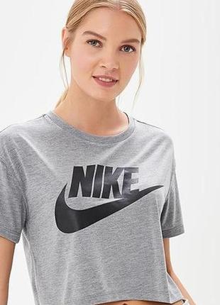 Футболка nike essential cropped оригінал