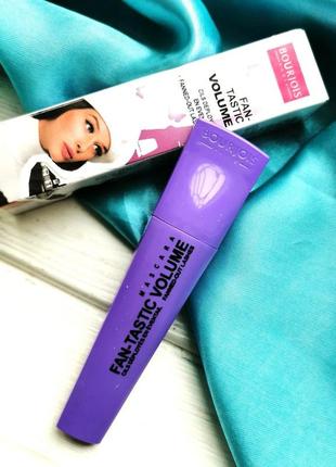 Туш для вій bourjois volume clubbing.