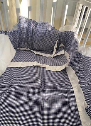 Бампер для ліжечка + набір білизни3 фото