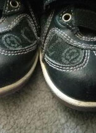 Продам классные кожаные полуботинки antilopa для девочки