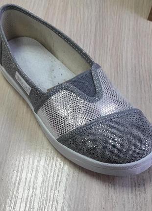 Кеди мокасини сліпони валді 38 р