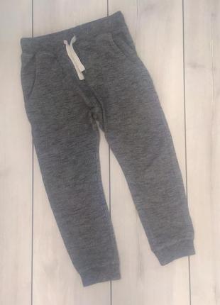 Штаны на флисе next на 5-6 лет (р.116) утепленные.