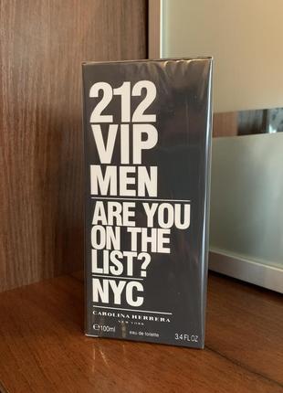 212 vip men are you on the list? nyc carolina herrera1 фото