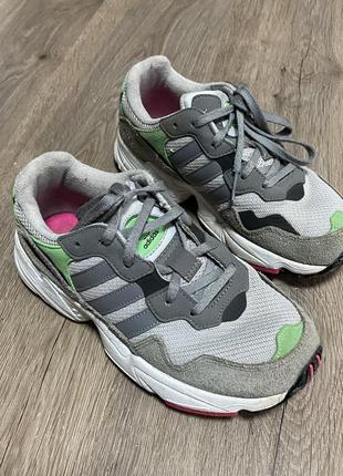 Кроссовки adidas young 96