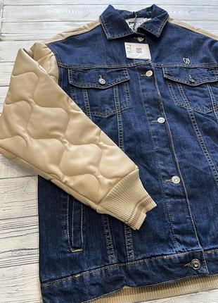 Женский джинсовый прогулочный костюм raw с бежевой искусственной кожей4 фото