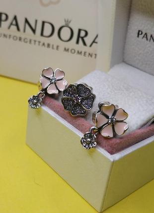Шарм стерлинговое серебро 925 проба цирконий объемный цветок розовый маленький камень много камней лепестки раскрытый камешки в стиле пандора6 фото