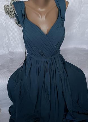 Розкішне плаття в підлогу