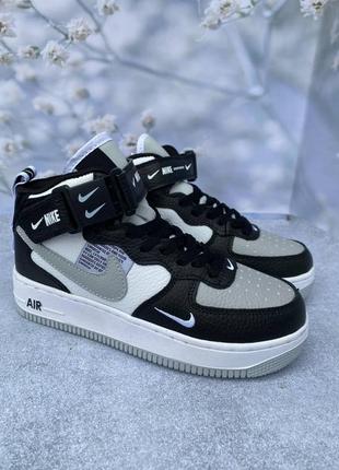 Женские черные с серым высокие кожаные кроссовки  nike air force 🆕