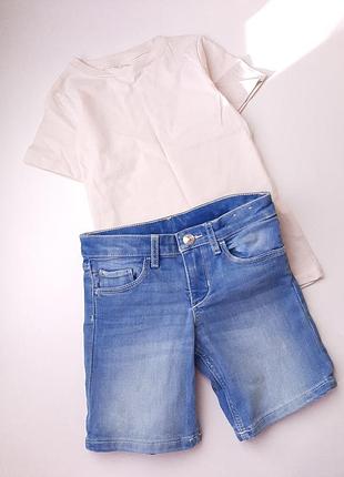 Комплект футболка і шорти h&m р. 104-110 на 3-4 роки