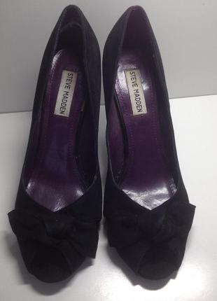 Туфлі жін. steve madden,нат. замш,р. 39