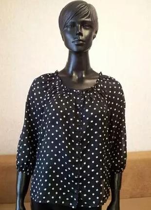 Стильная блуза в горошек