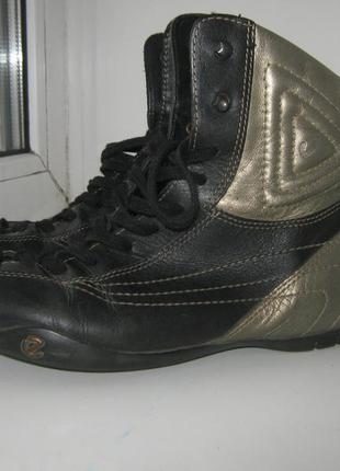 Ecco демисезонные ботинки 37р. оригинал.