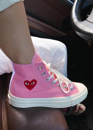 Converse comme des garçons pink рожеві жіночі високі кеди з сердечком конверс трендова модель рожеві брендові високі жіночі кеді весна літо9 фото