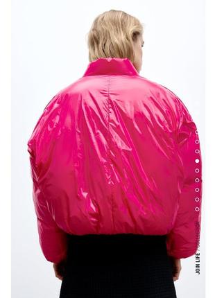 Крутая виниловая куртка пуффер оверсайз от zara6 фото