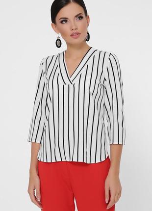 Блуза свободного кроя с v-образным воротником - планкой внахлест