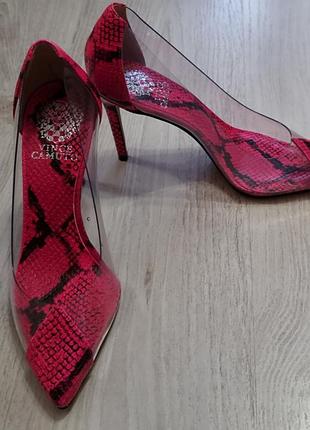 Шикарні туфлі vince camuto,p.5,5.3 фото