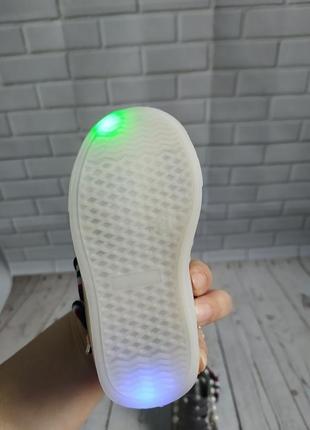 Стильні демі чобітки з led-підсвіткою 🥰3 фото