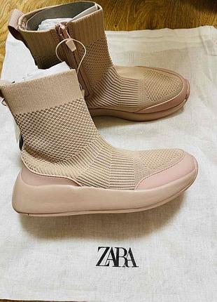 Хайтопы сникерсы зара чулок высокий носок