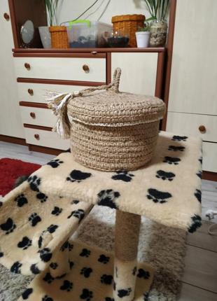 Корзинка вязанная из джута