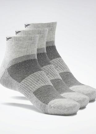 Новые носки носки reebok active foundation ankle socks 3 pairs