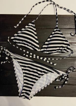 Модний купальник з блиском в смужку p.44/46