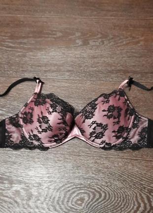 Брендовый красивый бюстгалтер р.34 с 75 с от ann summers косточки поролон кружево