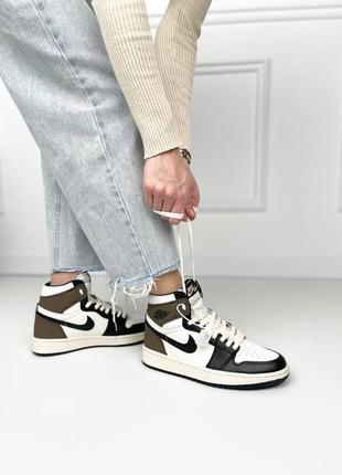 Nike air jordan 1 retro high dark mocha брендовые женские высокие коричневые кроссовки джордан найк трендові високі коричневі жіночі кросівки7 фото