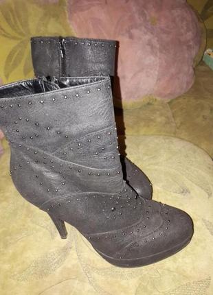 Ботинки женские 39р