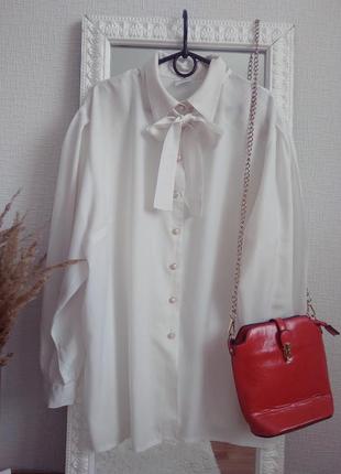 Шикарна блуза з широким рукавом р. 44/46