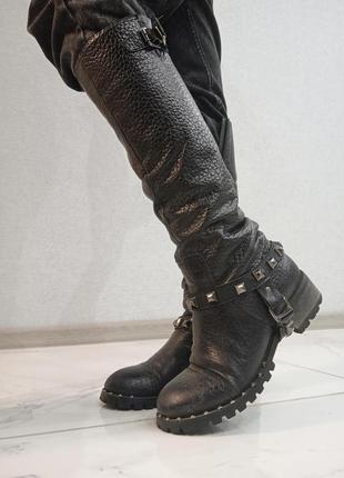 Зимние сапоги