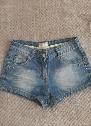 Джинсовые шортики