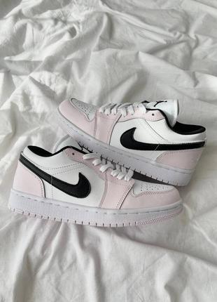 Nike air jordan 1 low light pink брендовые женские нежно розовые кроссовки найк джордан новинка жіночі рожеві пастельні кросівки демісезон