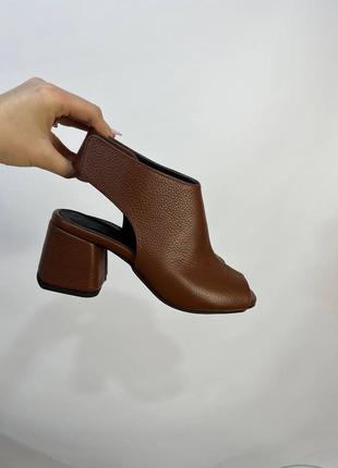 Босоніжки шкіряні туфлі літні чоботи3 фото