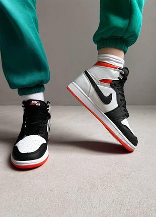 Nike jordan 1 retro black/orange брендові високі кросівки найк джордан жіночі новинка трендова модель круті високі кросівки весна осінь