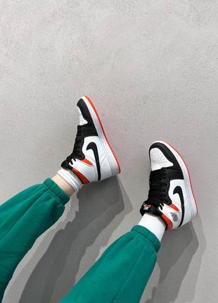 Nike jordan 1 retro black/orange брендовые высокие кроссовки найк джордан женские новинка трендовая модель круті високі кросівки весна осінь5 фото